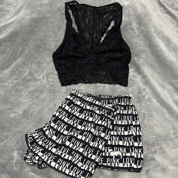 PINK shorts Set - Picture 1 of 8